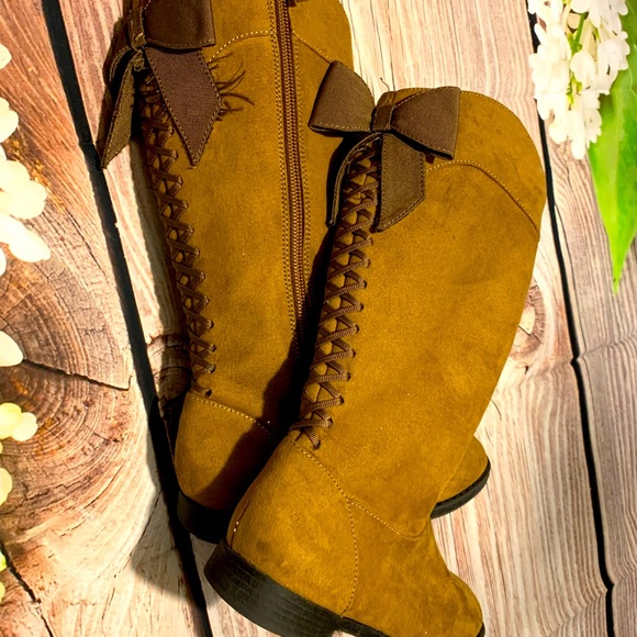 Kenneth Cole Other - 👢 Kennith Cole